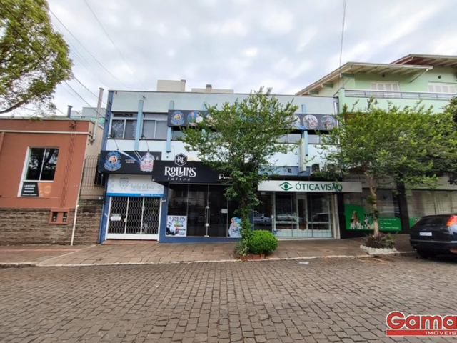 Conjunto comercial com 542m², à venda, no bairro Centro em Nova Prata
