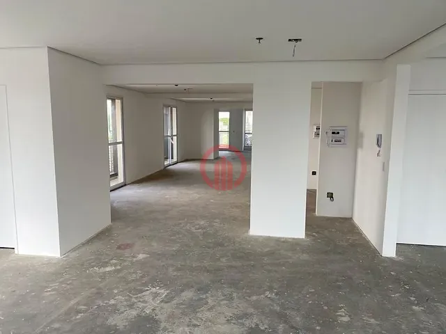 Conjunto comercial com 219m², à venda, no bairro Quarta Parada em São Paulo