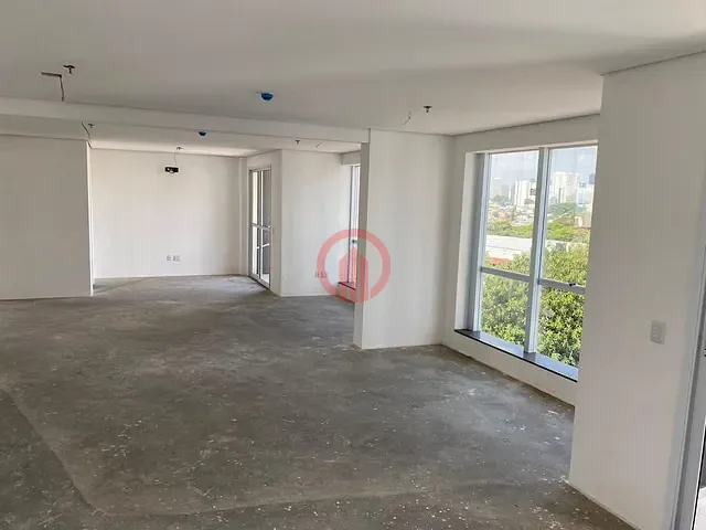 Conjunto comercial à venda, no bairro Quarta Parada em São Paulo