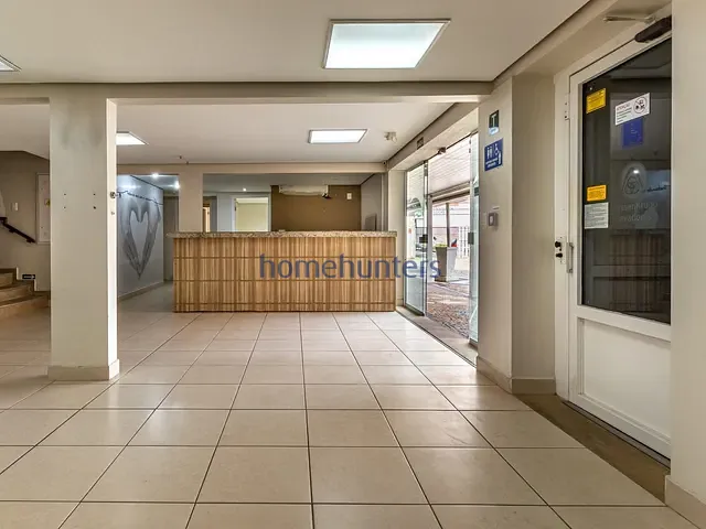 Conjunto comercial com 1263m², à venda ou para alugar, no bairro Centro em Campinas
