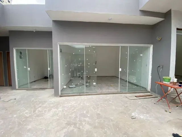 Conjunto comercial para alugar, no bairro Vila São João em Caçapava