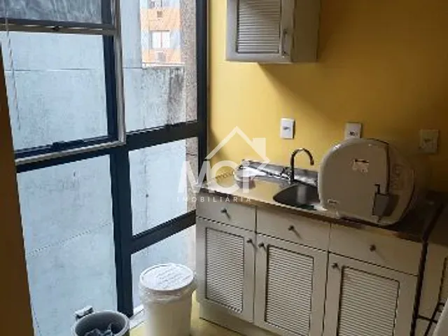 Conjunto comercial à venda, no bairro Centro em Pelotas