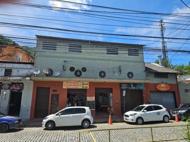Conjunto comercial para alugar, no bairro Quarteirão Brasileiro em Petrópolis