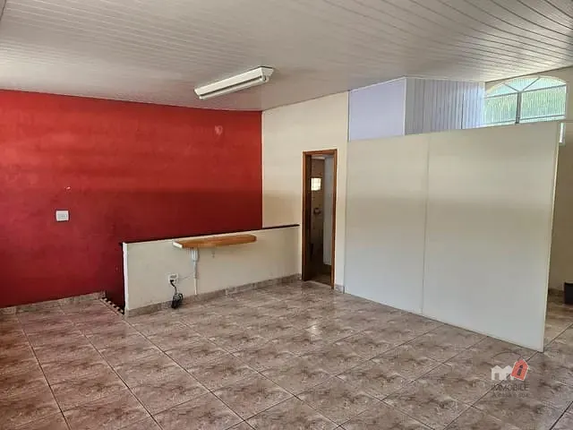 Conjunto comercial para alugar, no bairro Quarteirão Brasileiro em Petrópolis