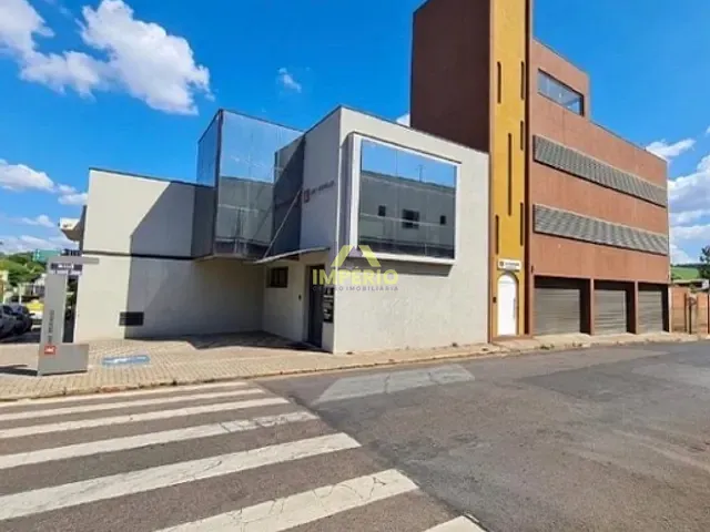 Conjunto comercial com 195m², à venda, no bairro Centro em Salto