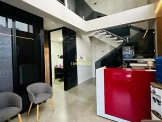 Conjunto comercial com 195m², à venda, no bairro Centro em Salto
