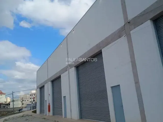 Conjunto comercial para alugar, no bairro Jardim Piazza Di Roma II em Sorocaba