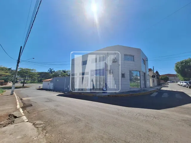 Conjunto comercial à venda, no bairro Vila do Cruzeiro em Cesário Lange