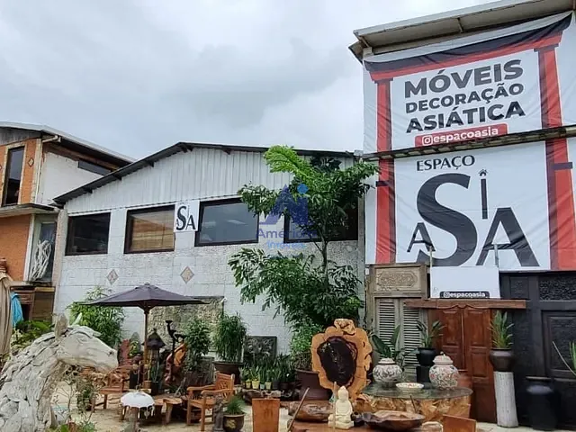 Conjunto comercial com 3200m², à venda ou para alugar, no bairro Recreio dos Bandeirantes em Rio de Janeiro