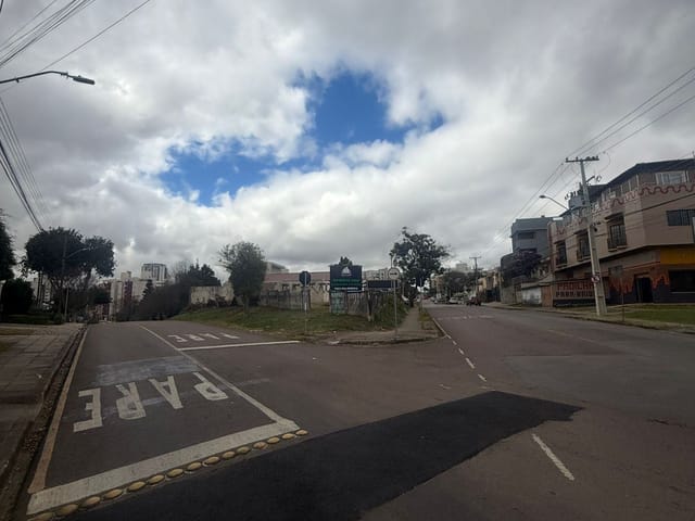 Conjunto comercial para alugar, no bairro Portão em Curitiba