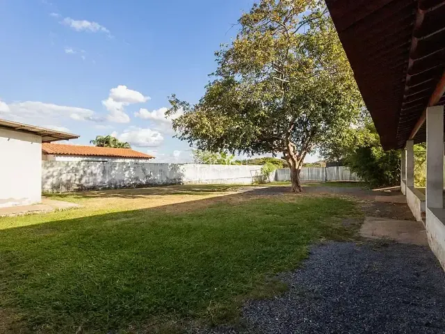 Conjunto comercial à venda, no bairro Setores Complementares em Brasília