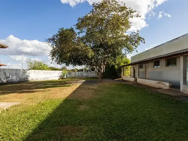 Conjunto comercial à venda, no bairro Setores Complementares em Brasília