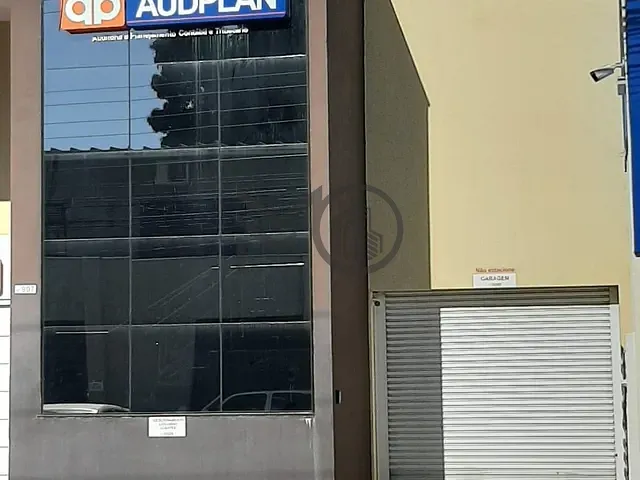 Conjunto comercial com 462m², à venda, no bairro Centro Sul em Cuiabá