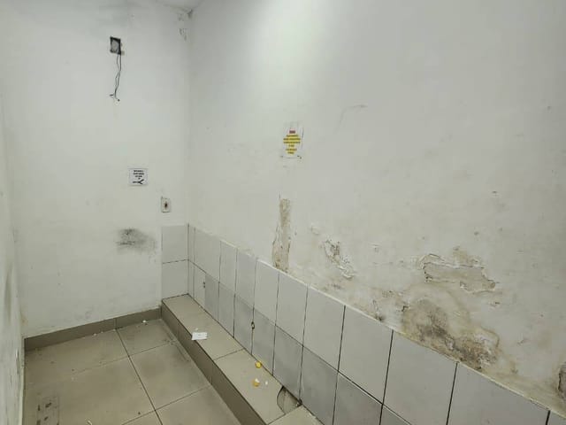 Conjunto comercial com 500m², para alugar, no bairro Jardim Santa Edwiges (Capela do Socorro) em São Paulo