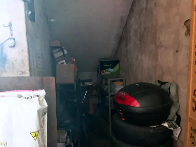 Conjunto comercial com 665m², à venda, no bairro Jardim Rosely em Pindamonhangaba