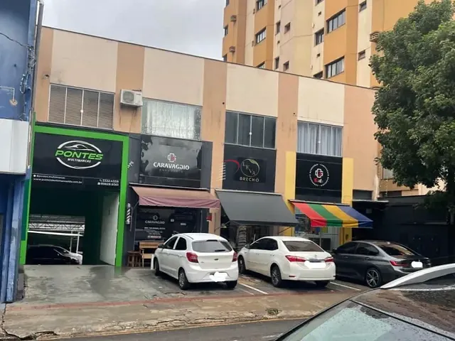 Conjunto comercial com 381m², à venda, no bairro Centro em Londrina