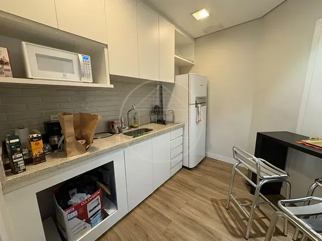 Conjunto comercial com 208m², à venda, no bairro Vila Olímpia em São Paulo
