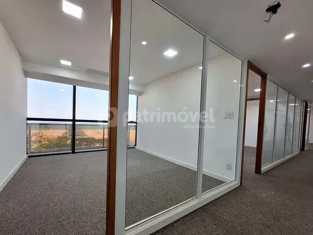 Conjunto comercial com 309m², para alugar, no bairro Copacabana em Rio de Janeiro