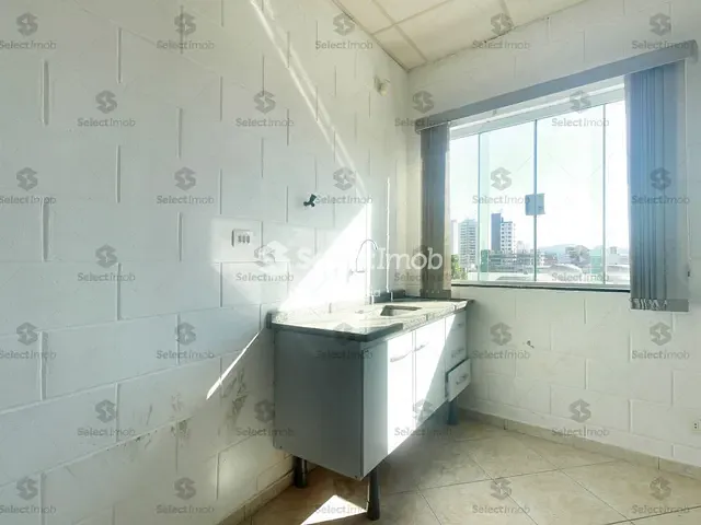 Sala para alugar, no bairro Vila Bocaina em Mauá