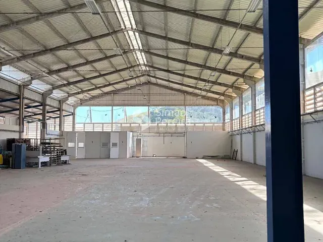 Conjunto comercial à venda, no bairro Nova Niterói em Três Rios