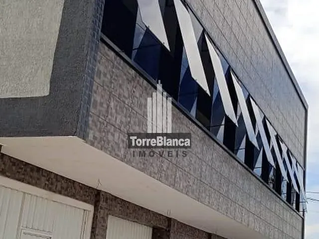 Conjunto comercial com 600m², à venda, no bairro Jardim Samambaia em Paranaguá