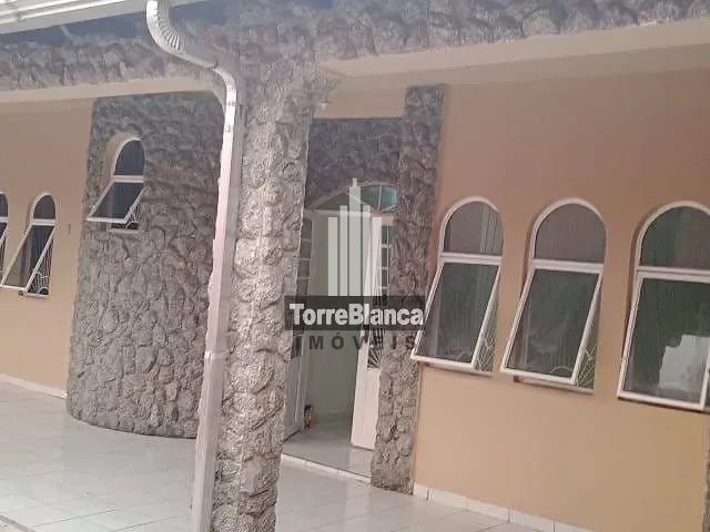 Conjunto comercial com 600m², à venda, no bairro Jardim Samambaia em Paranaguá