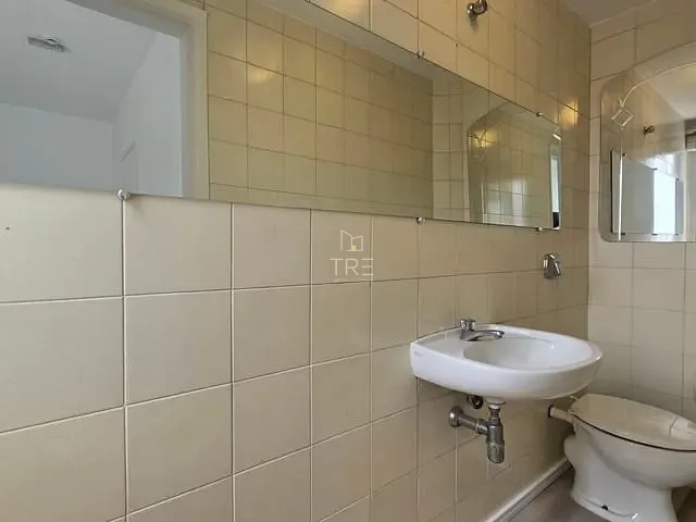 Conjunto comercial com 105m², à venda ou para alugar, no bairro Vila Itapura em Campinas