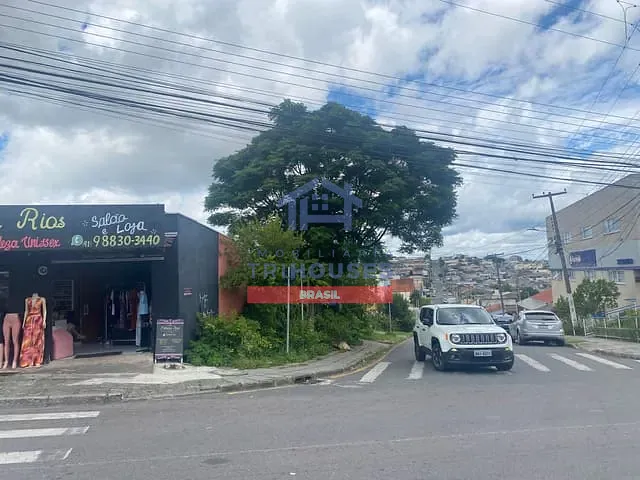 Terreno com 400m², à venda, no bairro Maracanã em Colombo