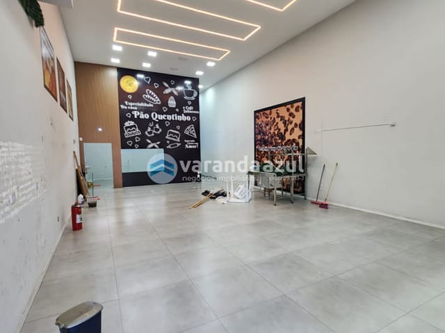 Foto do Conjunto comercial - Salão Comercial para Locação – Excelente Ponto Comercial, Mogi das Cruzes, SP | Varanda Azul Negócios Imobiliários