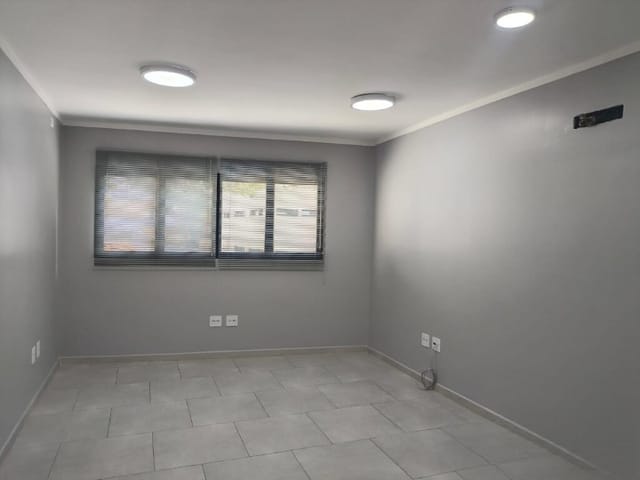 Conjunto comercial para alugar, no bairro Vila Assunção em Santo André