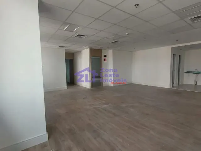 Conjunto comercial com 203m², para alugar, no bairro Vila Carrão em São Paulo