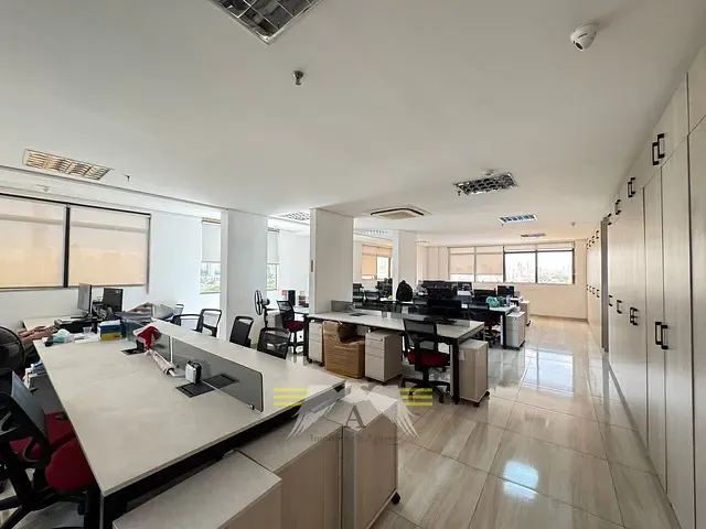 Sala para alugar, no bairro Belém em São Paulo
