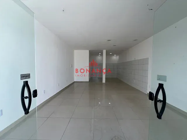 Conjunto comercial para alugar, no bairro Calhau em São Luís