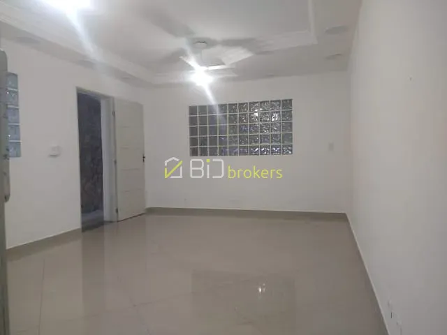 Conjunto comercial com 190m², à venda ou para alugar, no bairro Parque Continental em São Paulo