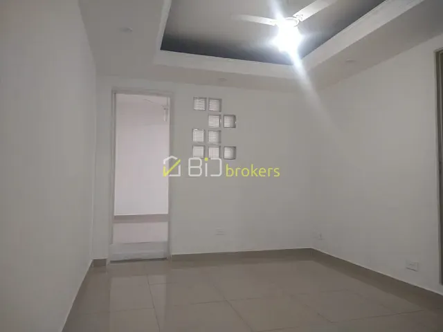 Conjunto comercial com 190m², à venda ou para alugar, no bairro Parque Continental em São Paulo