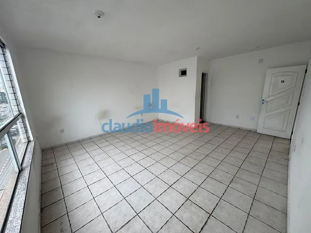 Conjunto comercial para alugar, no bairro Aterrado em Volta Redonda