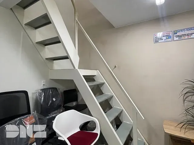 Sala à venda, no bairro Asa Sul em Brasília