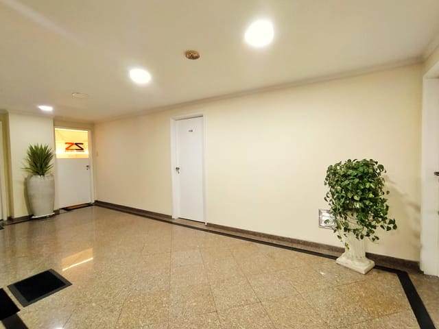 Conjunto comercial com 98m², à venda, no bairro Jardim Paulista em São Paulo