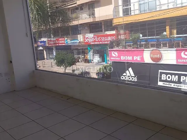 Conjunto comercial com 256m², para alugar, no bairro Centro em Arroio do Meio