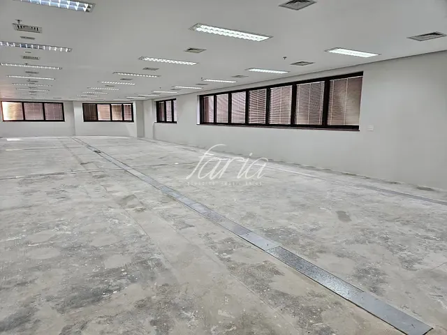 Conjunto comercial para alugar, no bairro Consolação em São Paulo