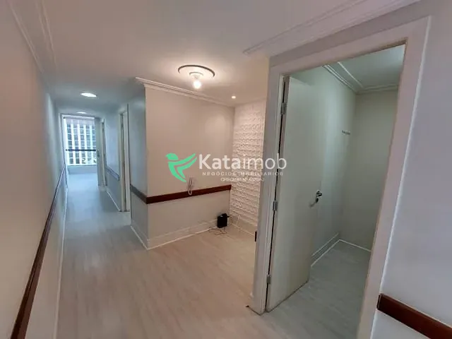 Conjunto comercial com 70m², à venda, no bairro Bela Vista em São Paulo