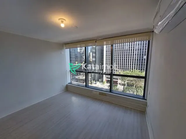 Conjunto comercial com 70m², à venda, no bairro Bela Vista em São Paulo