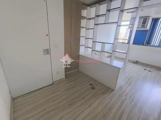 Sala à venda ou para alugar, no bairro Vila Mariana em São Paulo