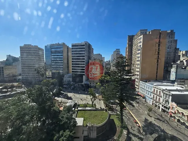 Conjunto comercial à venda ou para alugar, no bairro Centro Histórico em Porto Alegre
