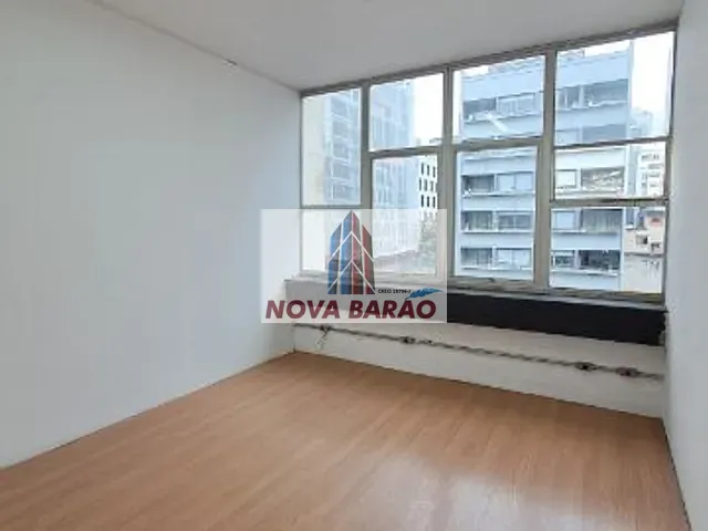 Conjunto comercial com 55m², à venda ou para alugar, no bairro Vila Buarque em São Paulo