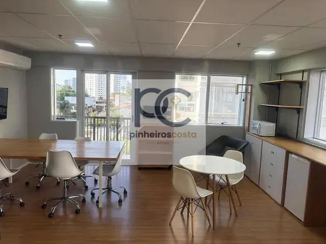 Conjunto comercial com 45m², à venda ou para alugar, no bairro Santo Amaro em São Paulo