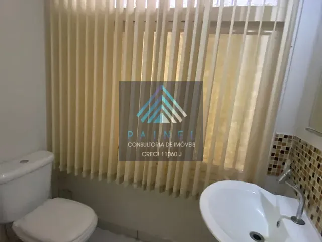 Conjunto comercial com 30m², para alugar, no bairro República em São Paulo