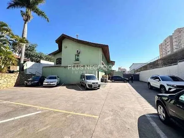Conjunto comercial com 1300m² 15 quartos e 6 banheiros, para alugar, no bairro Centro em Sorocaba