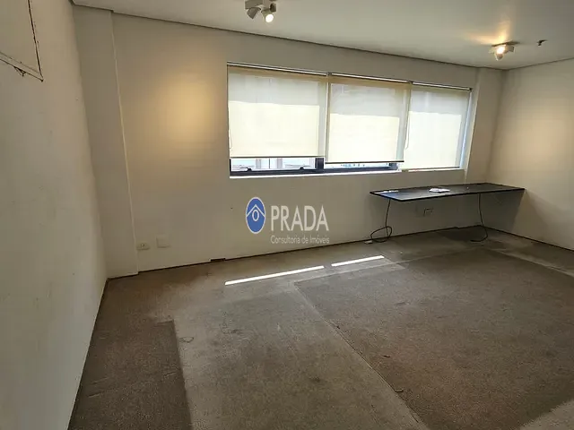 Conjunto comercial com 66m², à venda ou para alugar, no bairro Sumarezinho em São Paulo