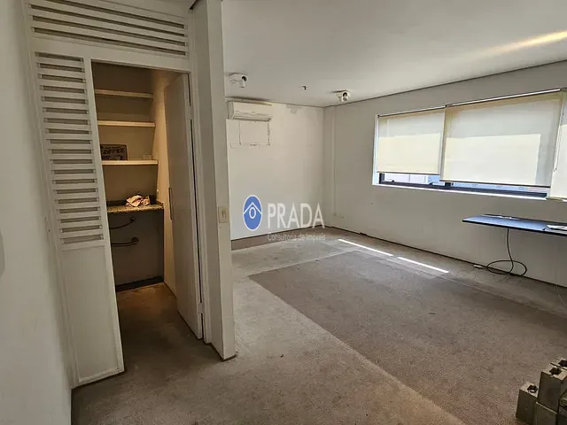 Conjunto comercial com 66m², à venda ou para alugar, no bairro Sumarezinho em São Paulo